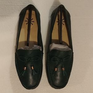 Isaac Mizrahi flats